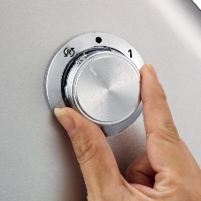 Мясорубка электрическая Moulinex ME858D32 серебристый, 2100 Вт, 5.5 кг/мин, реверс, защита от перегрузки, насадки - 8