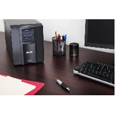 Источник бесперебойного питания APC Smart-UPS SMT1500IC/1500ВА/1000Вт/8xIEC320 С13