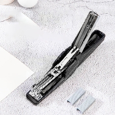 Степлер Deli 0421BLACK 24/6 26/6 (30 листов) черный, 50 скоб, коробка