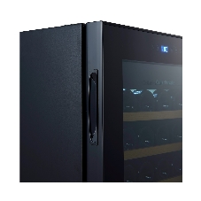 Винный шкаф Cellar Private CP023 черный, 60 л, 1 отсек, 23 бут.