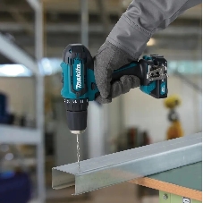 Дрель-шуруповерт Makita DF333DSAX6, 12 В, 2 Ач, 30 Нм, бесщеточный