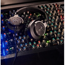 Проводные наушники Audio-Technica ATH-M70x черный, полноформатные