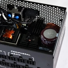 Блок питания Lian-Li SFX 750W SP750 80 PLUS gold (20+4pin) APFC 92мм fan 8xSATA Cab Manag RTL