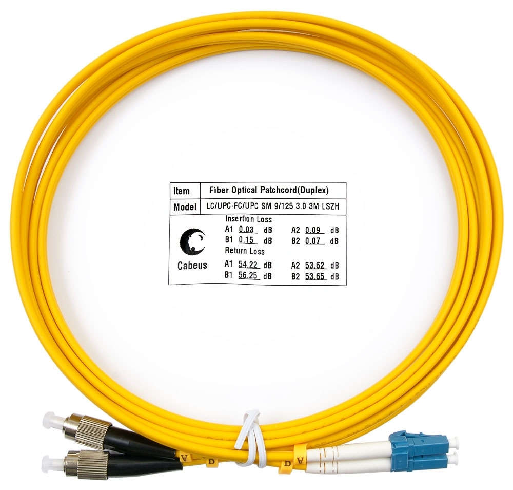 Патч-корд оптический Cabeus Tight Buffer, Duplex LC/FC, OS2 9/125, LSZH, 3м, d= 3мм, черный хвостовик, желтый