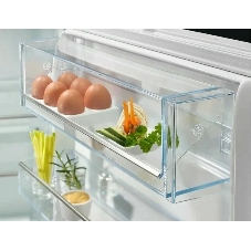 Встраиваемый холодильник Electrolux KNP7TE75S No Frost