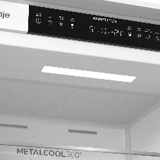 Встраиваемый холодильник Gorenje NRKI519E82WF, 193 см, электронное управление, цифровой дисплей, Wi-Fi, NoFrost Dual, Multiflow 360, контейнер CrispZone с контролем влажности, функция ConvertActive, AdaptTech, MultiAdjust, жесткое крепление, инверторный компрессор, уровень шума 35 дБ