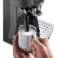 Кофемашина автоматическая DeLonghi ECAM220.22.Gb черный, исп. кофе - зерновой/молотый, 1.8 л, 1450 Вт, 15 Бар.