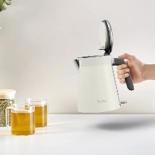 Электрочайник Tefal KI666AE0 молочный, 1.7 л, 2400 Вт, скрытый нагревательный элемент
