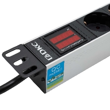 Блок распределения питания DKC R519SH8CD для 19 дюйм шкафов, 16A 8 Х Schuko, индикатортока, вх. разъем Schuko