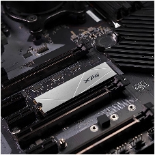 Накопитель SSD ADATA XPG GAMMIX S60, 512Gb, PCIe 4.0 x4, M.2 2280, NVMe, R/W 4700/1700, с радиатором