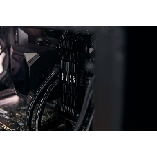 Оперативная память Kingston Fury Renegade, DDR4, 32GB (2x16GB), 3200MHz, CL16, DIMM, с радиаторами, серый/черный