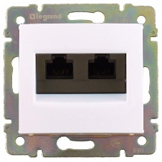 Розетка механизм компьютерная 2-местная с захватами RJ45 UTP категория 5е Legrand Valena Белый 774231 индивидуальная упаковка DIY Розетка механизм компьютерная 2-местная с захватами RJ45 UTP категория 5е Legrand Valena Белый 774231 индивидуальная упаковка DIY