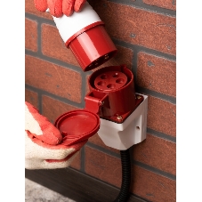 Розетка наруж. уст. 32А 380В 3P+РЕ+N IP44 (125) EKF ps-125-32-380