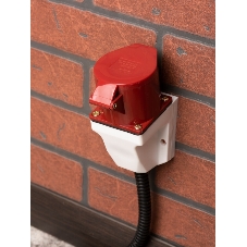 Розетка наруж. уст. 32А 380В 3P+РЕ+N IP44 (125) EKF ps-125-32-380