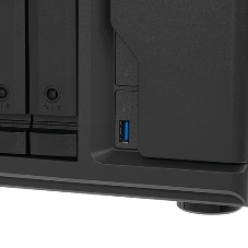 Сетевое хранилище SMB QNAP TS-1655-8G NAS 16-Bay (12x 3.5