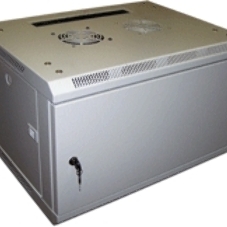 Шкаф настенный серии Pro, 3-секционный, 12U 600x600, стеклянная дверь Шкаф настенный серии Pro, 3-секционный, 12U 600x600, стеклянная дверь