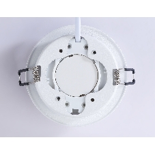 Светильник Ambrella light TN5240 WH белый GX53 D110*42