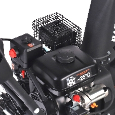 Снегоуборщик PATRIOT PS 707 E, Двигатель 7л.с до -25 °С; 212 сс; Стартер ручной/220V; LED-фара, Панель c увеличенным диапазоном скоростей 6 вперед/2 назад; Ширина ковша 610мм +100(26