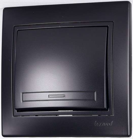 Выключатель 1-кл. 1п СП Мира 10А IP20 со вставкой черный бархат LEZARD 701-4242-100