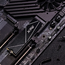 Накопитель SSD ADATA XPG BLADE S70, 1Tb, PCIe 4.0 x4, M.2 2280, NVMe, R/W 7400/5500, с радиатором