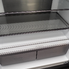 Холодильник Hyundai CM55043F черный стекло трехкамерный, 354/186, морозилка снизу, No Frost, Side by Side