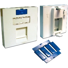 Вставка Lanmaster LAN-SIP-23M-WH 45x45 на 1 кейстоун, со шторкой, белая