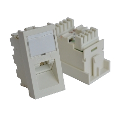 Вставка RJ-45 UTP Cat.5E, 22.5x45 мм угловая, с маркировкой, белая Вставка RJ-45 UTP Cat.5E, 22.5x45 мм угловая, с маркировкой, белая