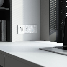 Накладка для розетки USB (белый)