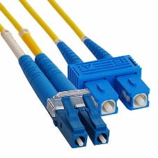 Патч-корд оптический переходной Rexant (SM), 9/125 (OS2), LC/UPC-SC/UPC, (Duplex), LSZH, 1м Патч-корд оптический переходной Rexant (SM), 9/125 (OS2), LC/UPC-SC/UPC, (Duplex), LSZH, 1м