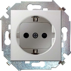 Механизм розетки 1-м СП Simon15 защ. шторки с заземл. белый Simon 1591443-030 Механизм розетки 1-м СП Simon15 защ. шторки с заземл. белый Simon 1591443-030