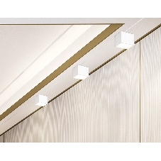 Светильник Ambrella light TN6530 WH белый IP44 GX53 100*100*80