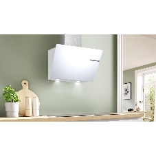 Вытяжка наклонная Bosch DWK66PJ20T белый, 60 см, 700 куб. м/ч, 71 дБ