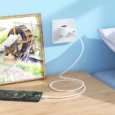 Сетевое зар./устр. Hoco C126A Pure power PD40W three-port(2C1A) charger(EU 40W 3A (PD+QC) универсальное белый