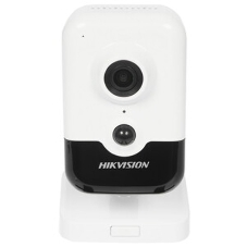 Видеокамера IP Hikvision DS-2CD2423G0-IW(4 мм)(W) 4-4мм цветная корп.:белый