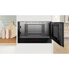 Микроволновая печь встраиваемая Bosch BFR9221B1 черный, 21 л, 900 Вт, переключатели - поворотный механизм/сенсор