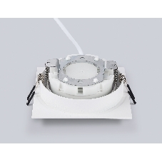 Светильник встраиваемый TN6607 WH белый IP44 GX53 max 15W 110*110*23