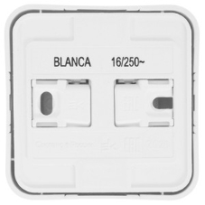 Розетка ОП Blanca 16А 250В без шторок без заземл. изол. пласт. бел. SchE BLNRA000111