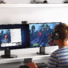Веб-камера Logitech C922 Pro Stream 1920x1080, 30 кадр/с, USB Type-A, микрофон (2 шт, шумоподавление), автоматическая фокусировка, автоосвещение, универсальное крепление