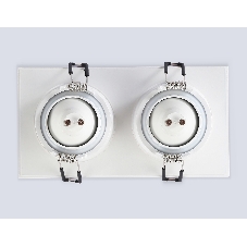 Светильник Ambrella light TN1145/2 WH белый IP44 GU5.3/2 180*95*38