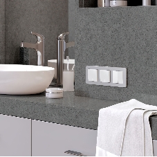 Рамка на 3 поста Platinum (алюминий) W0032606