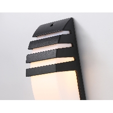 Уличный настенный архитектурный светильник ST5202 BK черный IP54 E27 max 40W 331*112*35