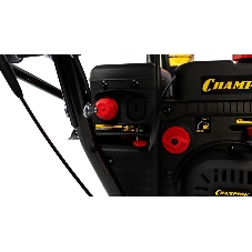 Снегоуборщик CHAMPION STT761E {7,0лс61см6 F/2R гусеницы 3л 90кг эл.стартер, фара, обогрев рук}