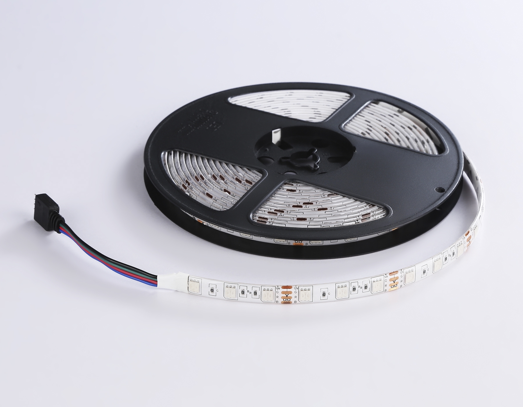 Комплект светодиодной ленты GS2502 5050 60Led/ 14.4W m/ 12V IP65 RGB/ 5000*10*2.87mm (4 конт.)