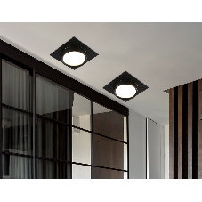 Светильник встраиваемый Ambrella light TN6739 BK черный IP44 GX53 110*110*57