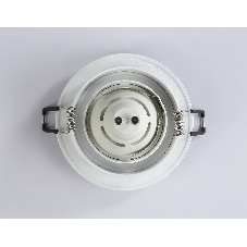 Светильник встраиваемый A8920 WH белый MR16 GU5.3 D92*24