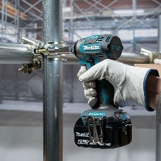 Шуруповерт Makita DTD173Z аккум. патрон:шестигр.1/4