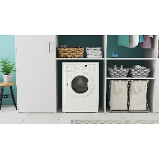 Стиральная машина Indesit IWSD6105 (CIS) L(R) белый, загр. фронтальная макс.: 6 кг 1000 об/мин класс: А