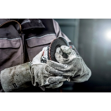 Угловая шлифовальная машина Metabo W 9-125 Quick 600374000 шлифмашина угловая900вт,2.5Нм, 10500 об/мин, вес 2.1 кг