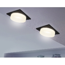 Светильник Ambrella light TN1316 SBK/FR черный песок/белый матовый GU5.3 92*92*45