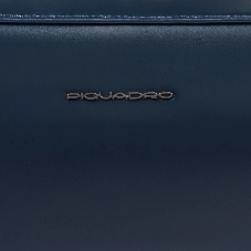 Чехол Piquadro Blue Square AC6895B2/BLU2 синий натур.кожа